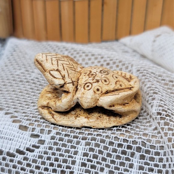 Vintage Clay Frog Bead Figurine from Egypt Large - Picture 1 of 9